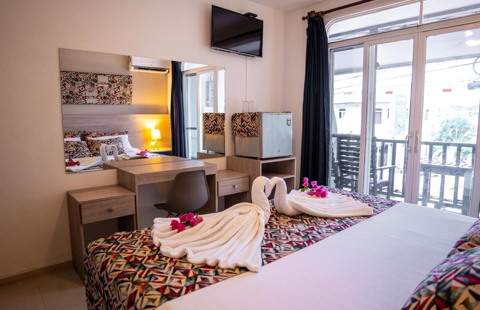 Hotel Giada Sámara Exteriör bild